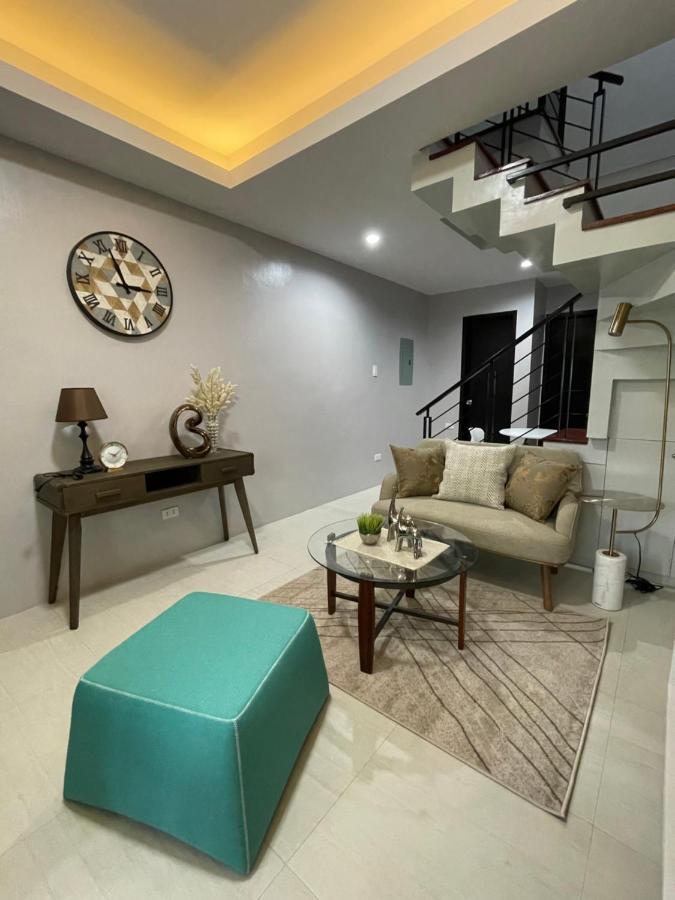J Spazio Apartelle And Cafe Baranghauon Exterior photo